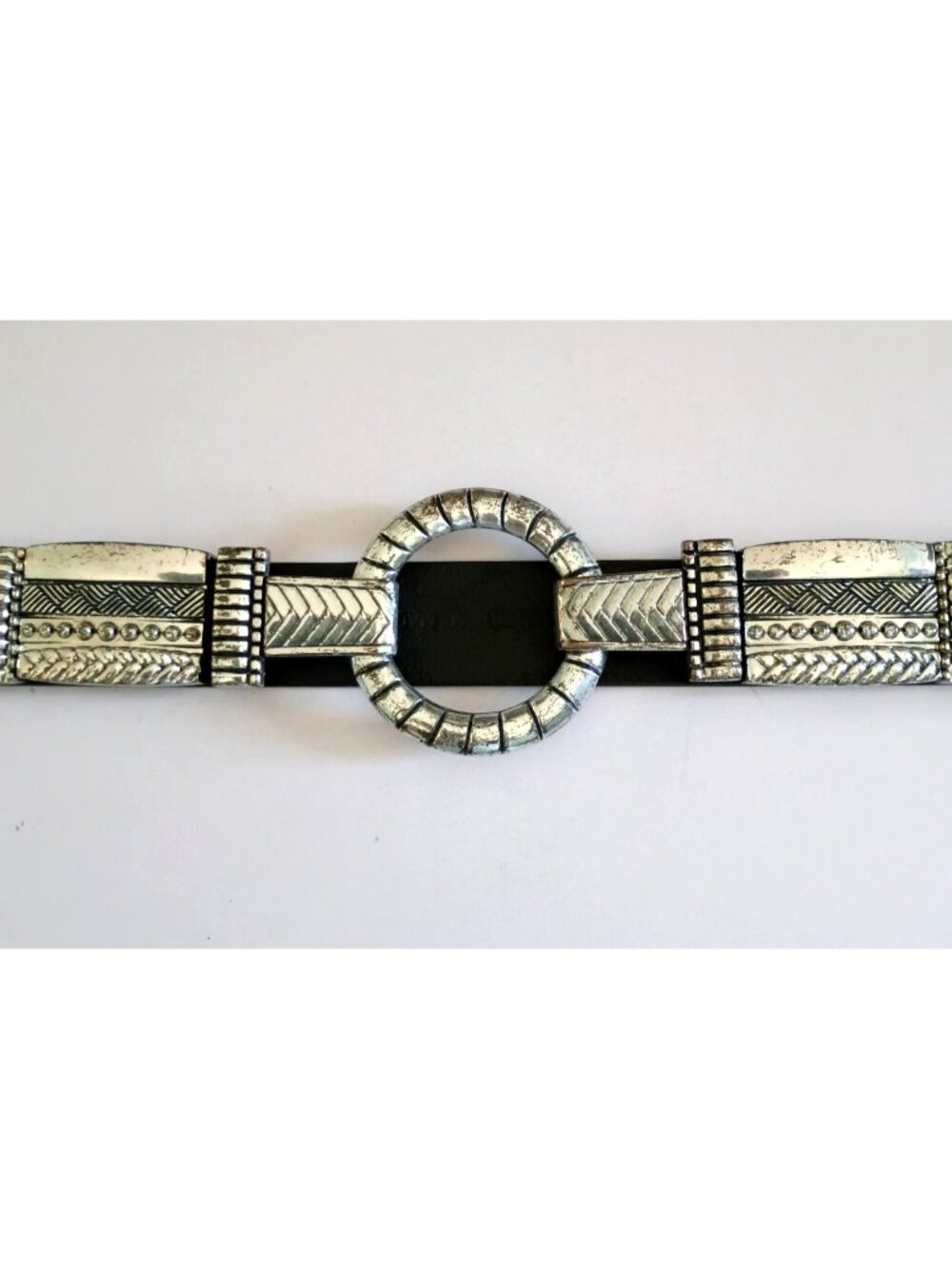 Vtg CHICO'S Belt Silver Tone Metal Southwestern Stretch Leather 35"- 40" waist